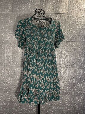 Patrons of Peace Green mini babydoll dress Floral farmhouse cottagecore bohemian